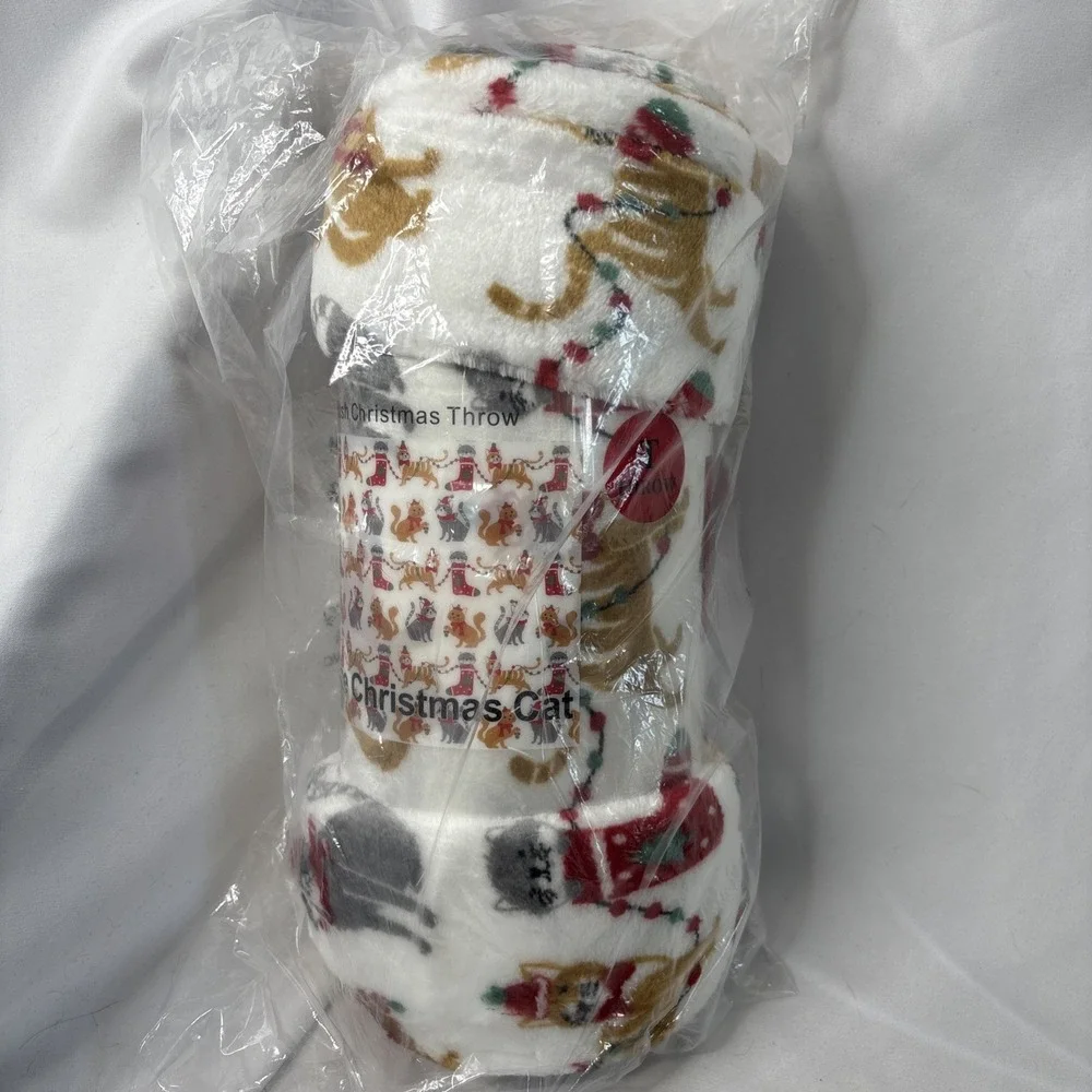 Plush Christmas Throw White Christmas Cat Stocking Blanket‎ White OS NEW